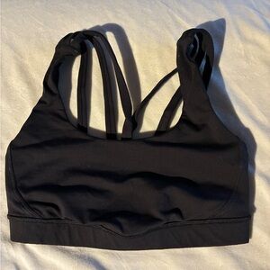 GUC Lululemon Black Strappy Back Sports Bra Size 4